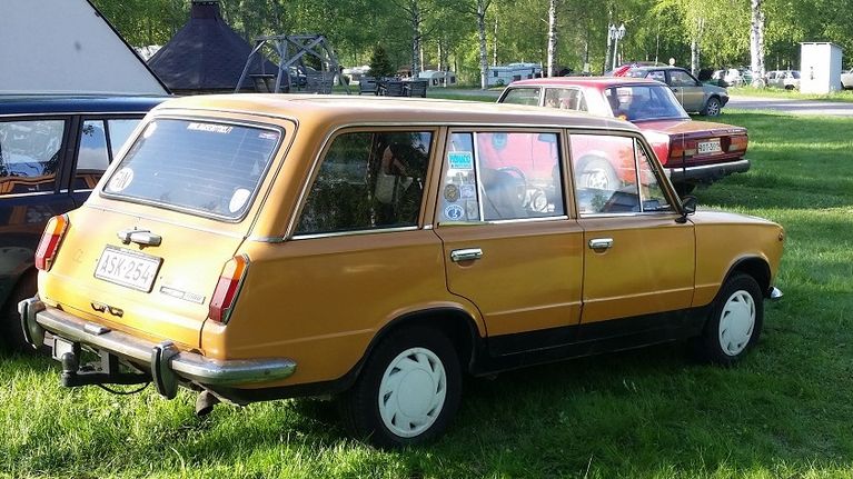 lada leirintäalueella