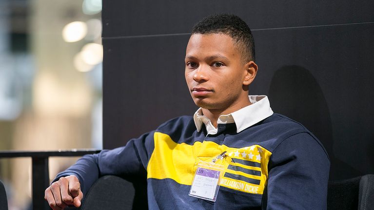 Räppäri Musta Barbaari eli James Nikander.