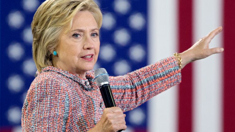 Hillary Clinton kampanjatilaisuudessa Virginiassa. 