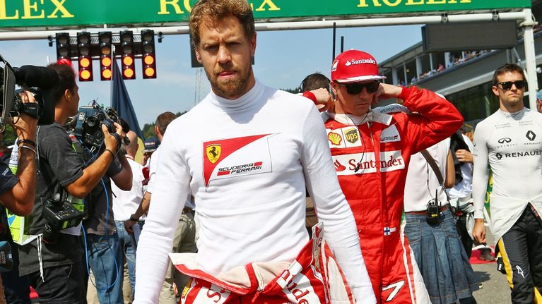 Ferrarin Sebastian Vettel ja Kimi Räikkönen.