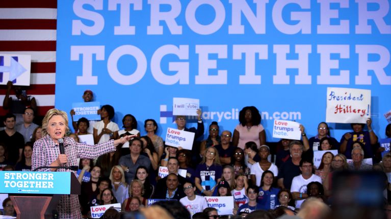 Clintonin vaalitilaisuus Floridassa