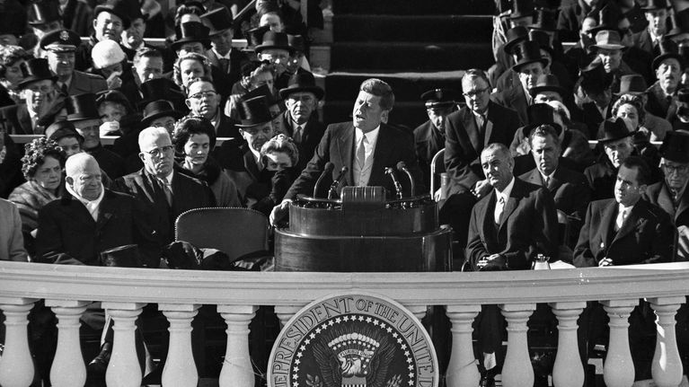 Presidentti John F Kennedyn virkaanastuiajispuhe 20. tammikuuta 1961.