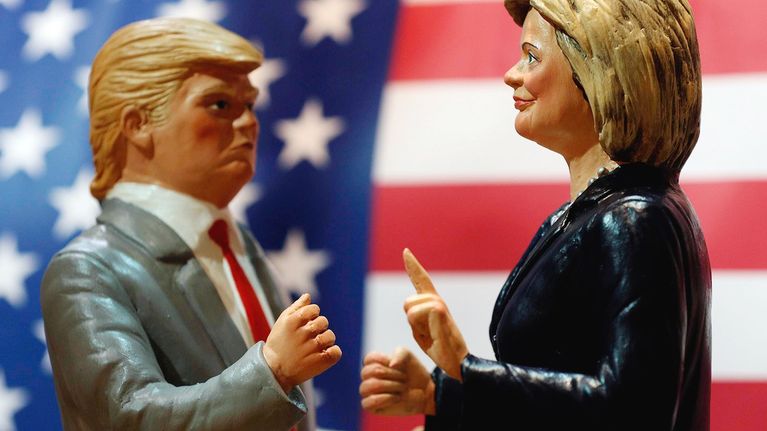 Donald Trump ja Hillary Clinton -nuket.