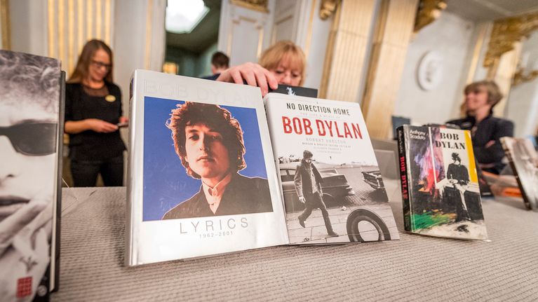 Kirjallisuuden Nobel-palkinnon julkistamistilaisuus Tukholmassa.