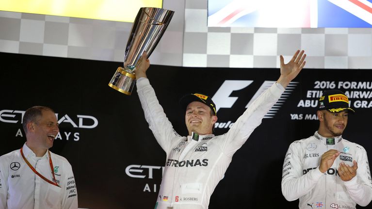 Nico Rosberg juhli maailmanmestaruutta.