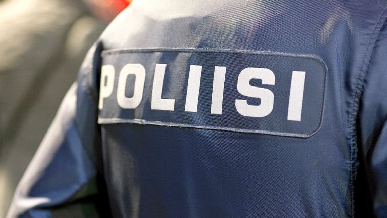 Poliisi.