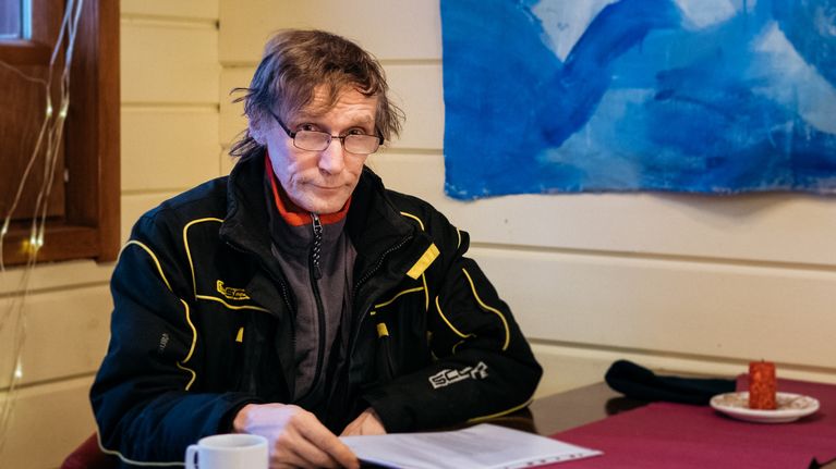 Saamelaispaliskuntien poroisännät helpottuivat, kun porolukua ei ...