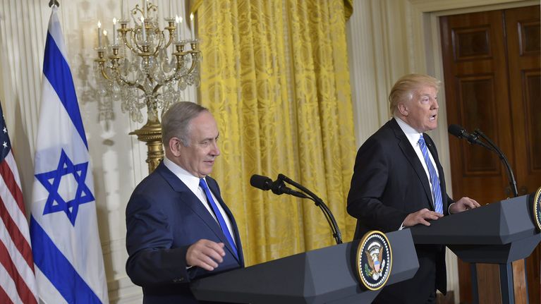 Donald Trump ja Benjamin Netanyahu 15.02.2017.