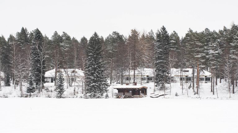 Oulujoen rantaa Muhoksen Leppiniemessä.