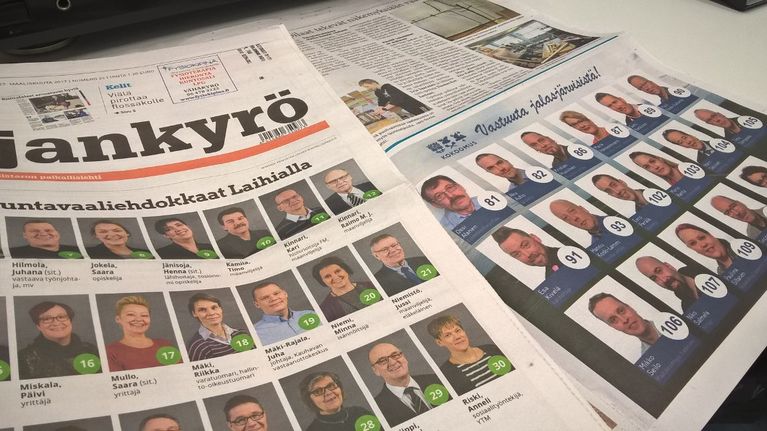 Kuntavaalimainokset ovat usein kaikkien ehdokkaiden yhteisiä kuvagallerioita.