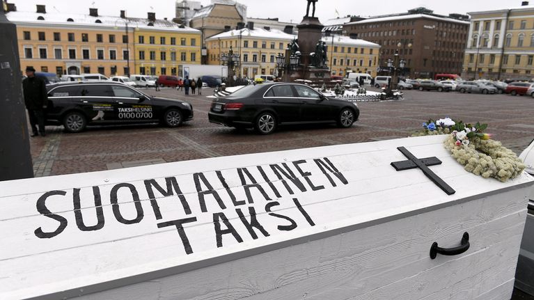 Taksinkuljettajien mielenosoitus