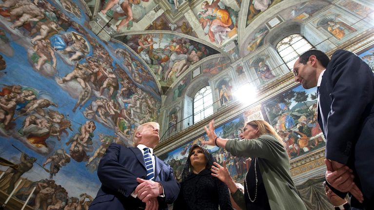 Yhdysvaltain presidentti Donald Trump ja hänen puolisonsa Melania 