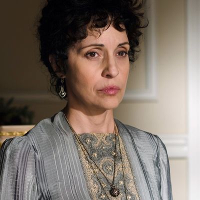 Adriana Ozores on Doña Teresa. Yle kuvapalvelu.