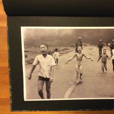 My Lain taistelun kuva Vietnamin sodasta - napalmin polttama tyttö.