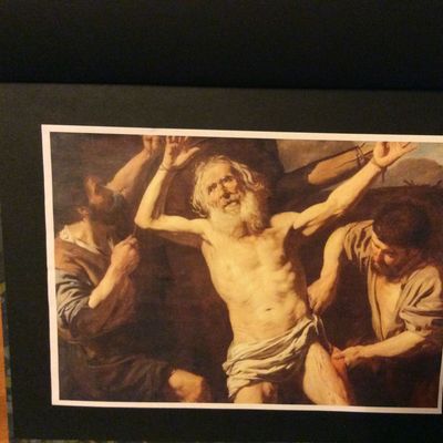 Pyhä Bartholomeus kärsii marttyyrikuoleman, hänet nyljetään.