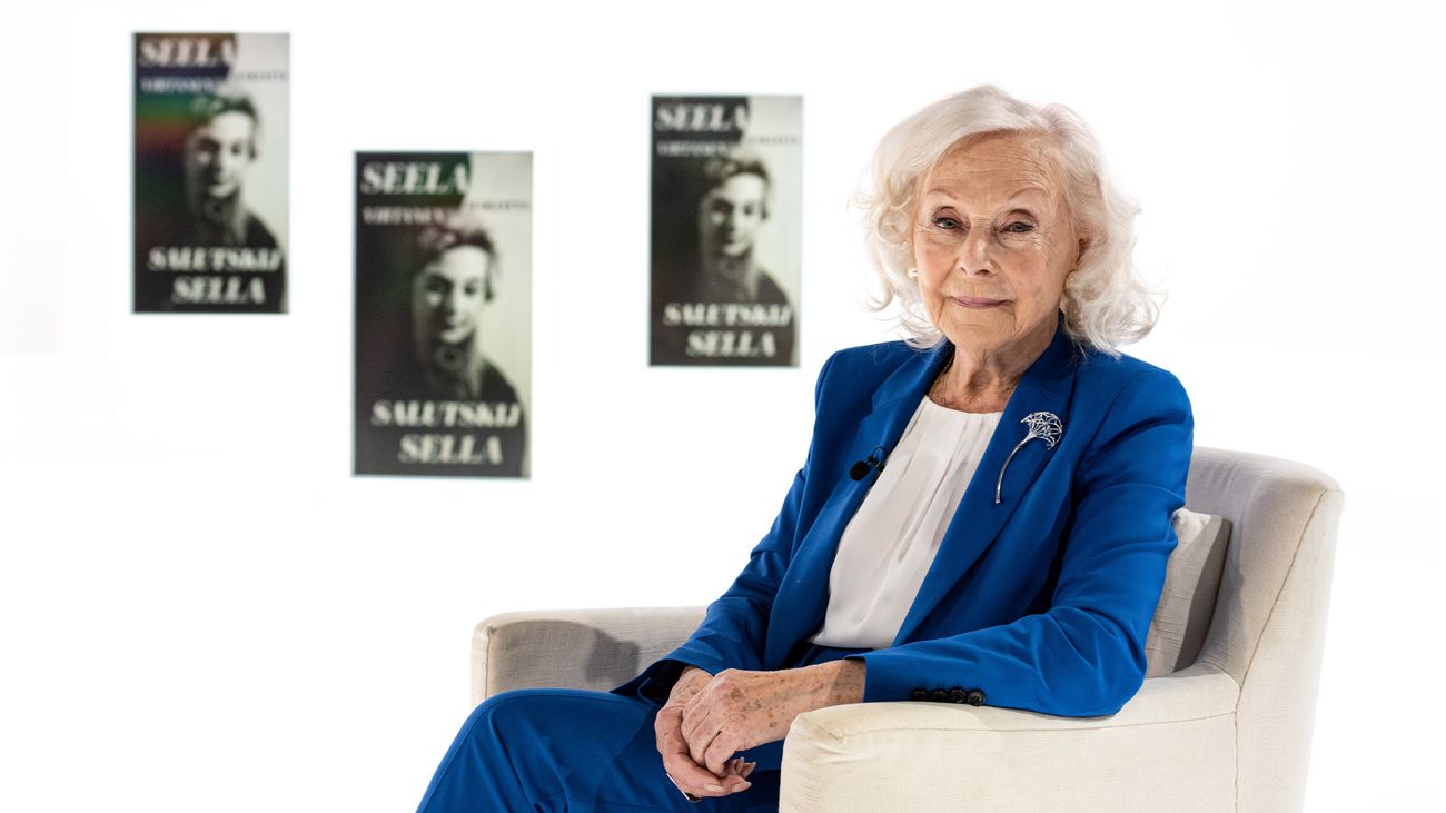 N�yttelij� Seela Sella kertoo el�m�st��n ja urastaan.