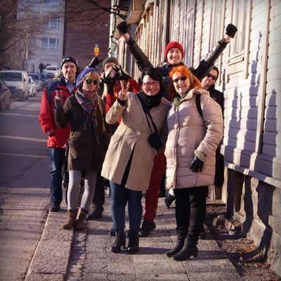 Parvi lähdössä työhönsä