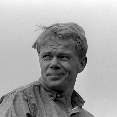 Lasse Mårtenson Lauttasaaressa vuonna 1960.